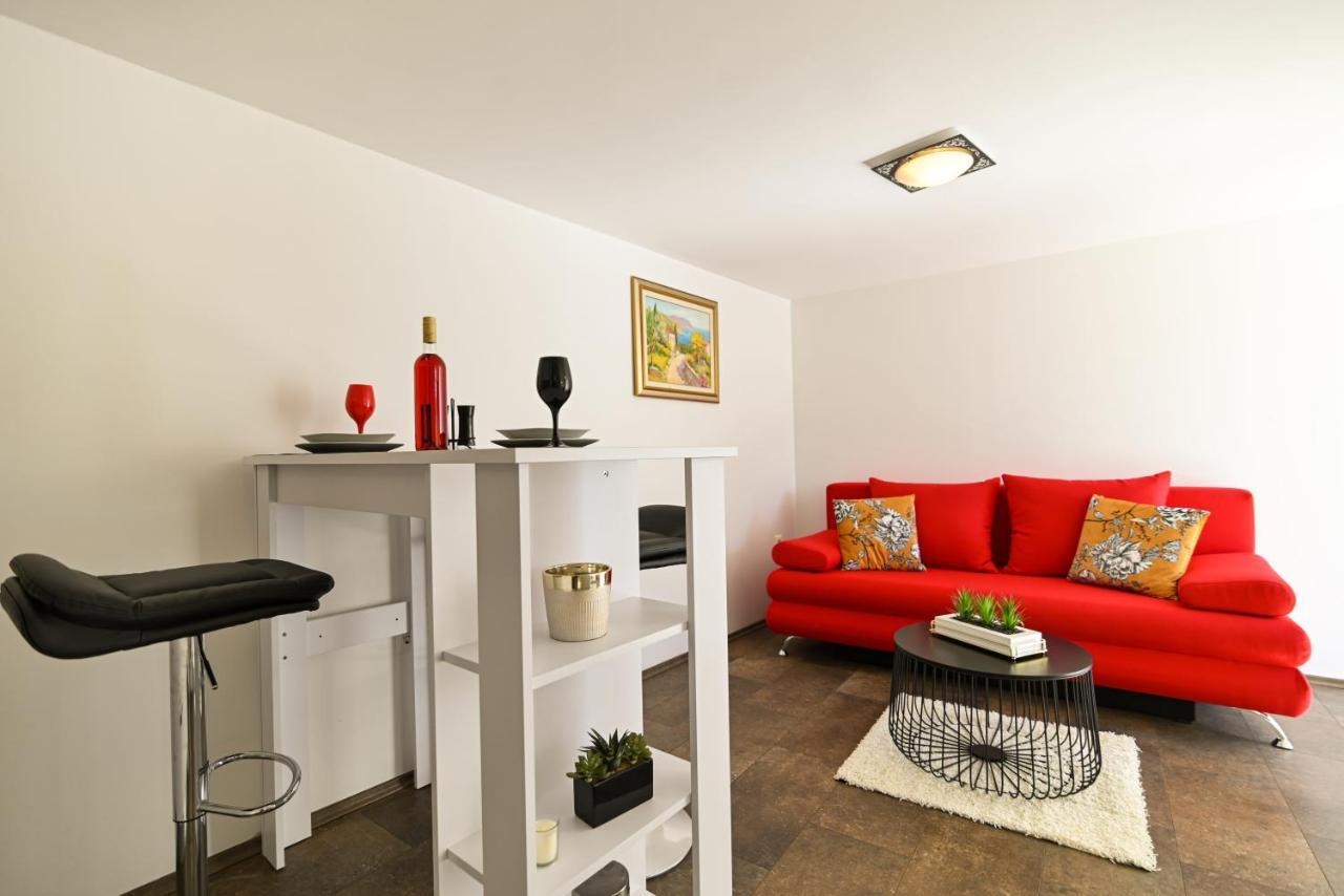 Apartmani Cesarica Trogir Exterior foto